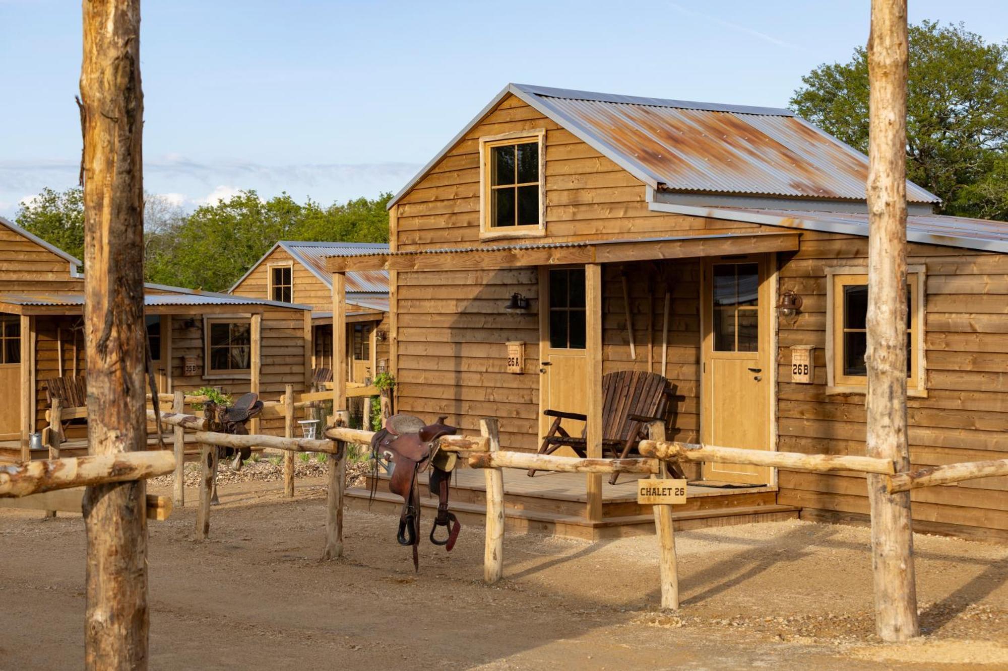 Camping O'tel Park Le Bernard